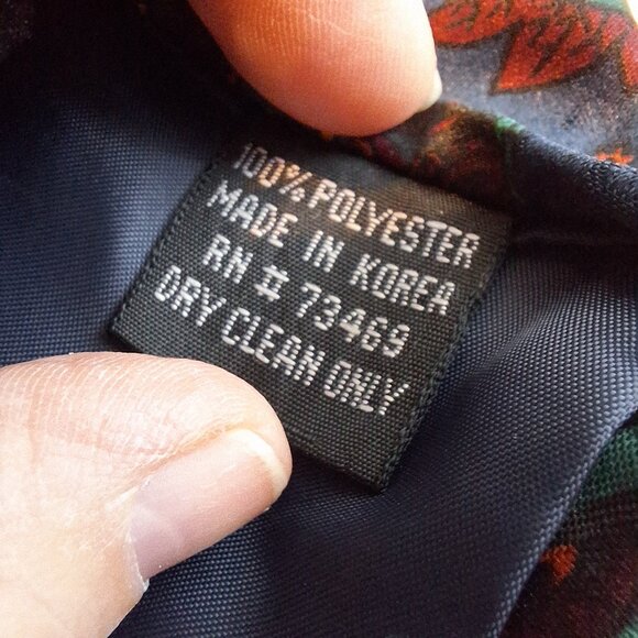 Vintage Mens Neck Tie Warner Bros. Looney Tunes Mania Bugs Bunny Friends Paisley - Picture 7 of 7